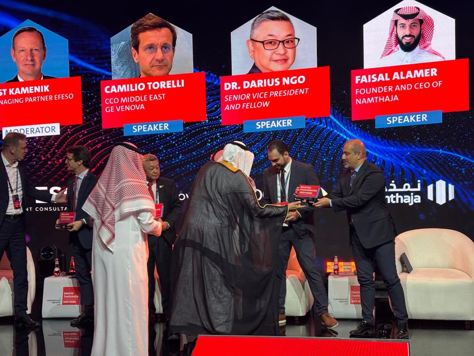 Itsa Linked in Foto 5